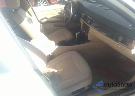 2011 BMW 328 Xi Sulev из США, поврежденный, VIN WBAPK5C58BA661850